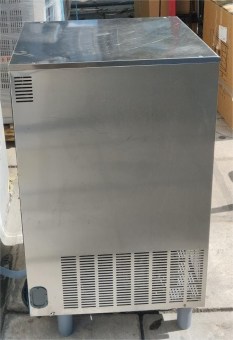 Παγομηχανή Ψεκασμού Μασίφ Παγάκι 70Kg/24h Αποθήκη 40Kg BAR LINE Μεταχειρισμένη